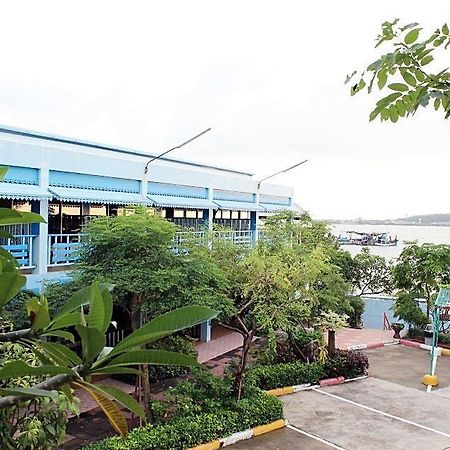 Bai Bua Beach Resort Τσον Μπουρί Εξωτερικό φωτογραφία